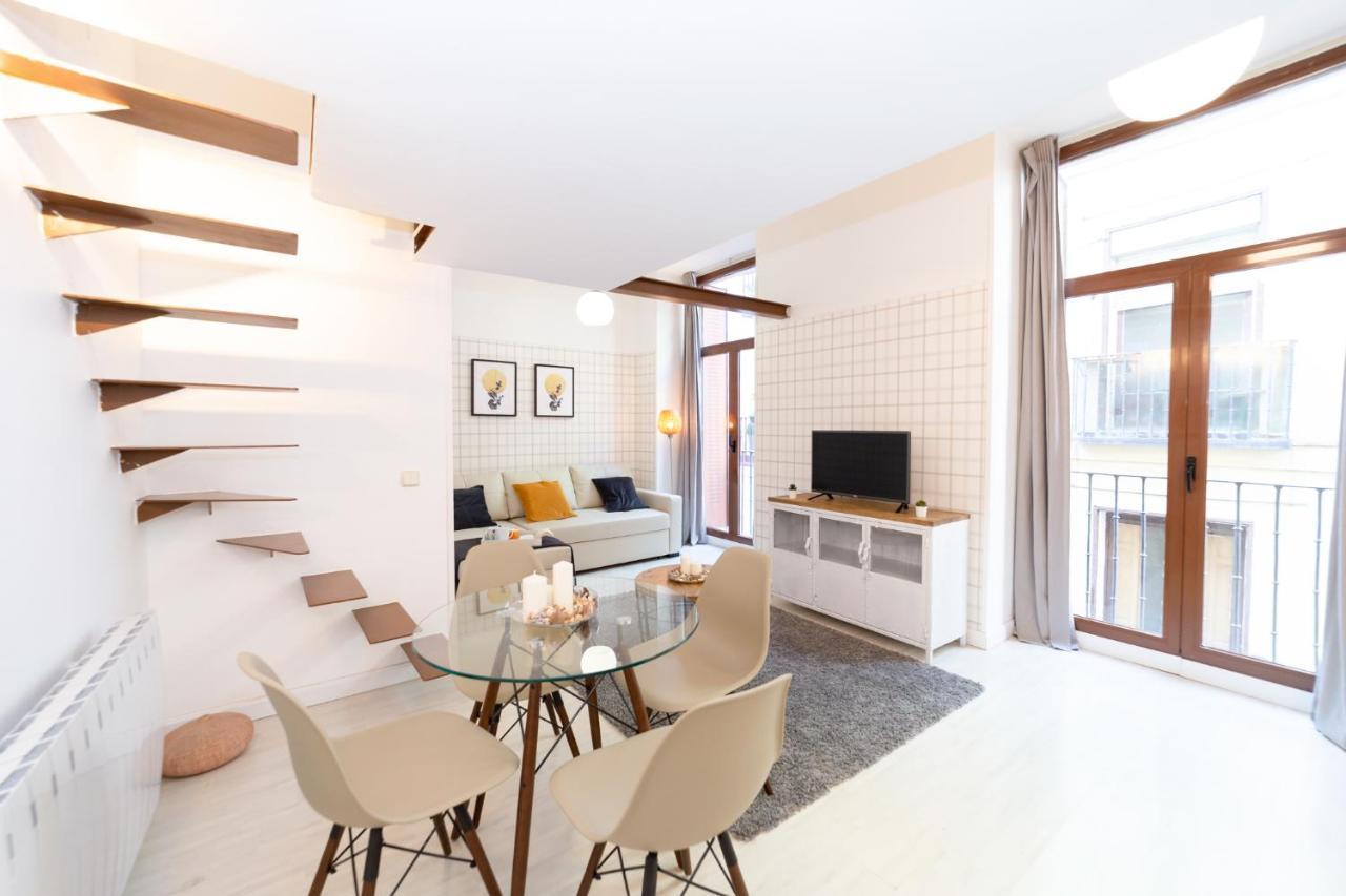 Apartamentos Puerta Del Sol I Madrid Exteriör bild