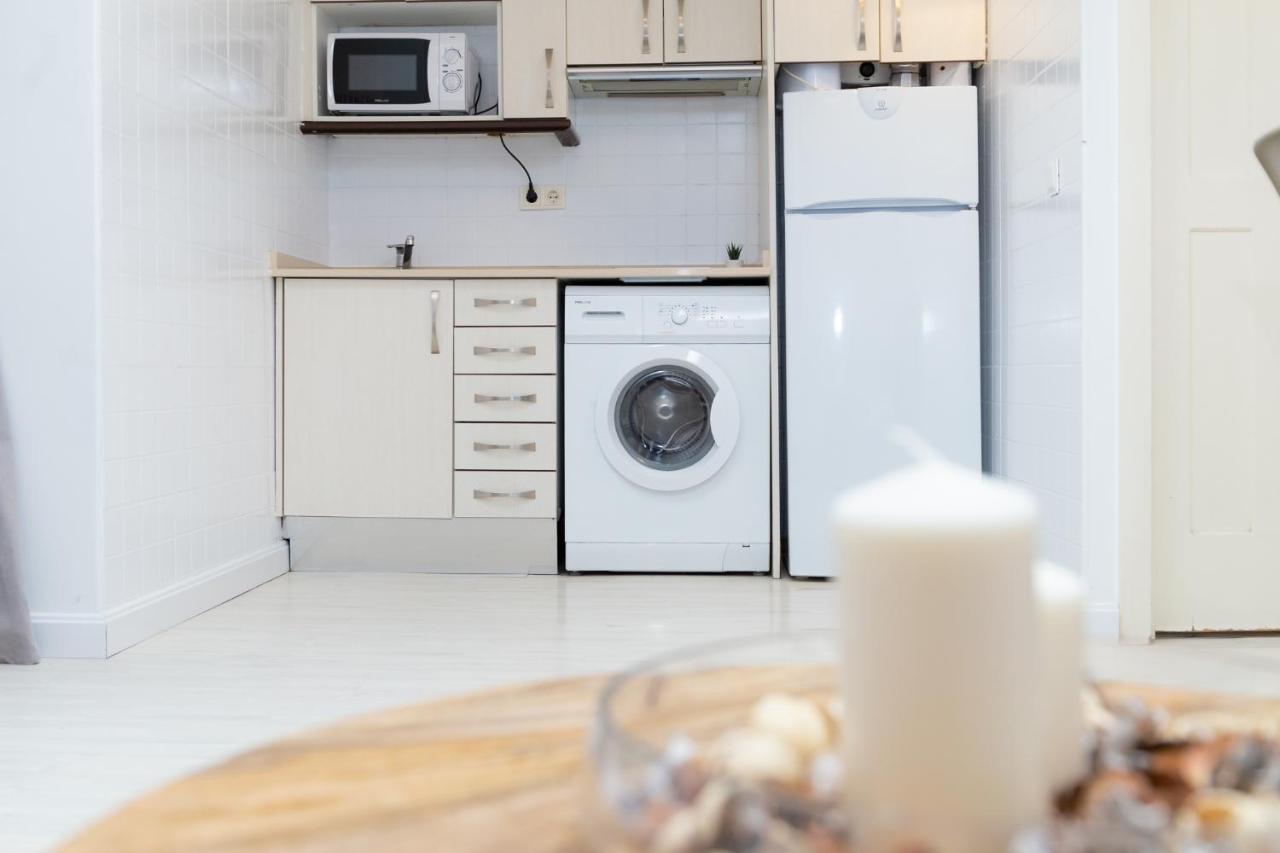Apartamentos Puerta Del Sol I Madrid Exteriör bild