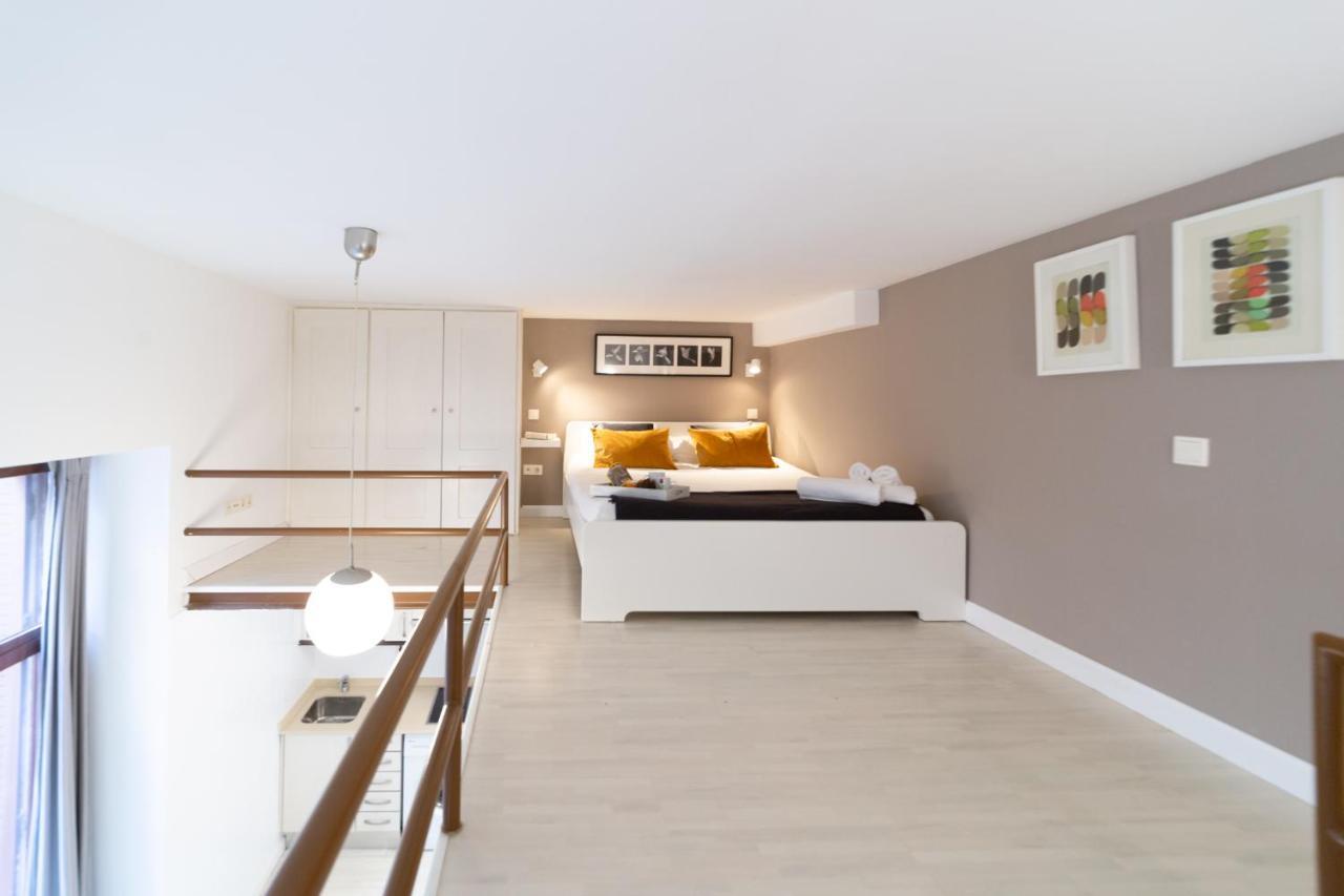 Apartamentos Puerta Del Sol I Madrid Exteriör bild