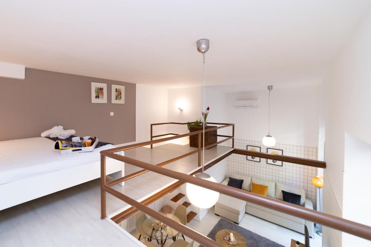 Apartamentos Puerta Del Sol I Madrid Exteriör bild