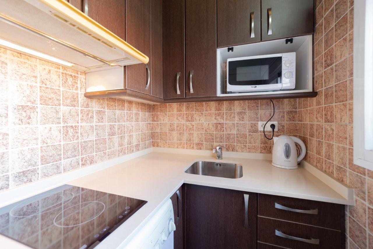 Apartamentos Puerta Del Sol I Madrid Exteriör bild