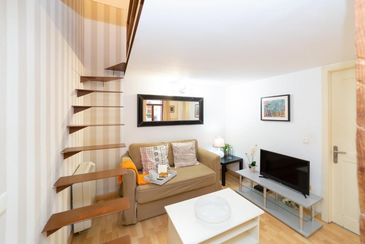 Apartamentos Puerta Del Sol I Madrid Exteriör bild
