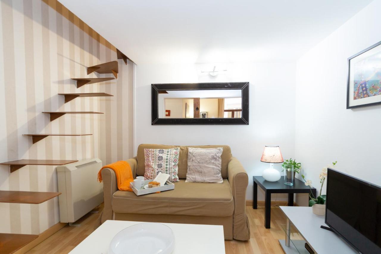 Apartamentos Puerta Del Sol I Madrid Exteriör bild