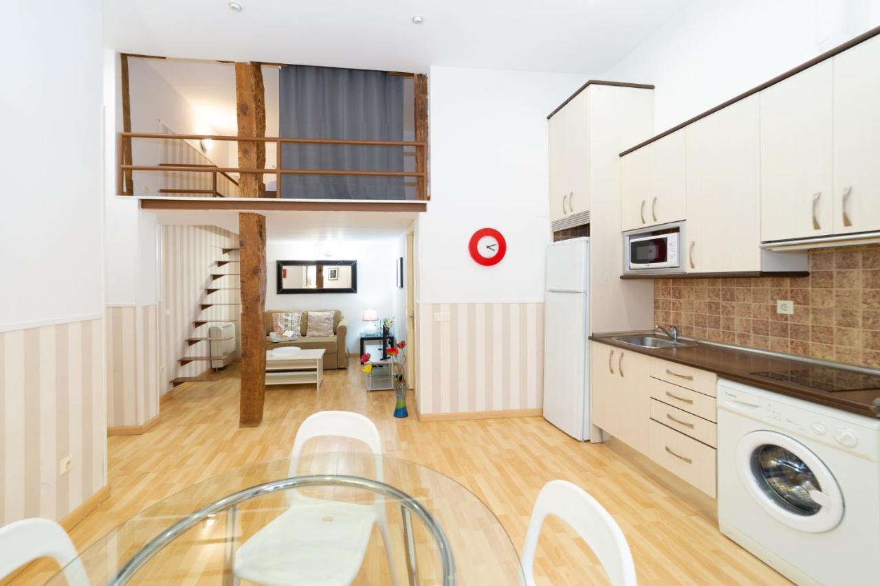 Apartamentos Puerta Del Sol I Madrid Exteriör bild