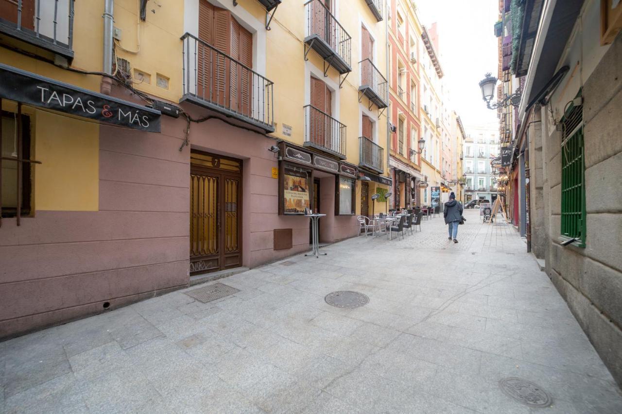 Apartamentos Puerta Del Sol I Madrid Exteriör bild