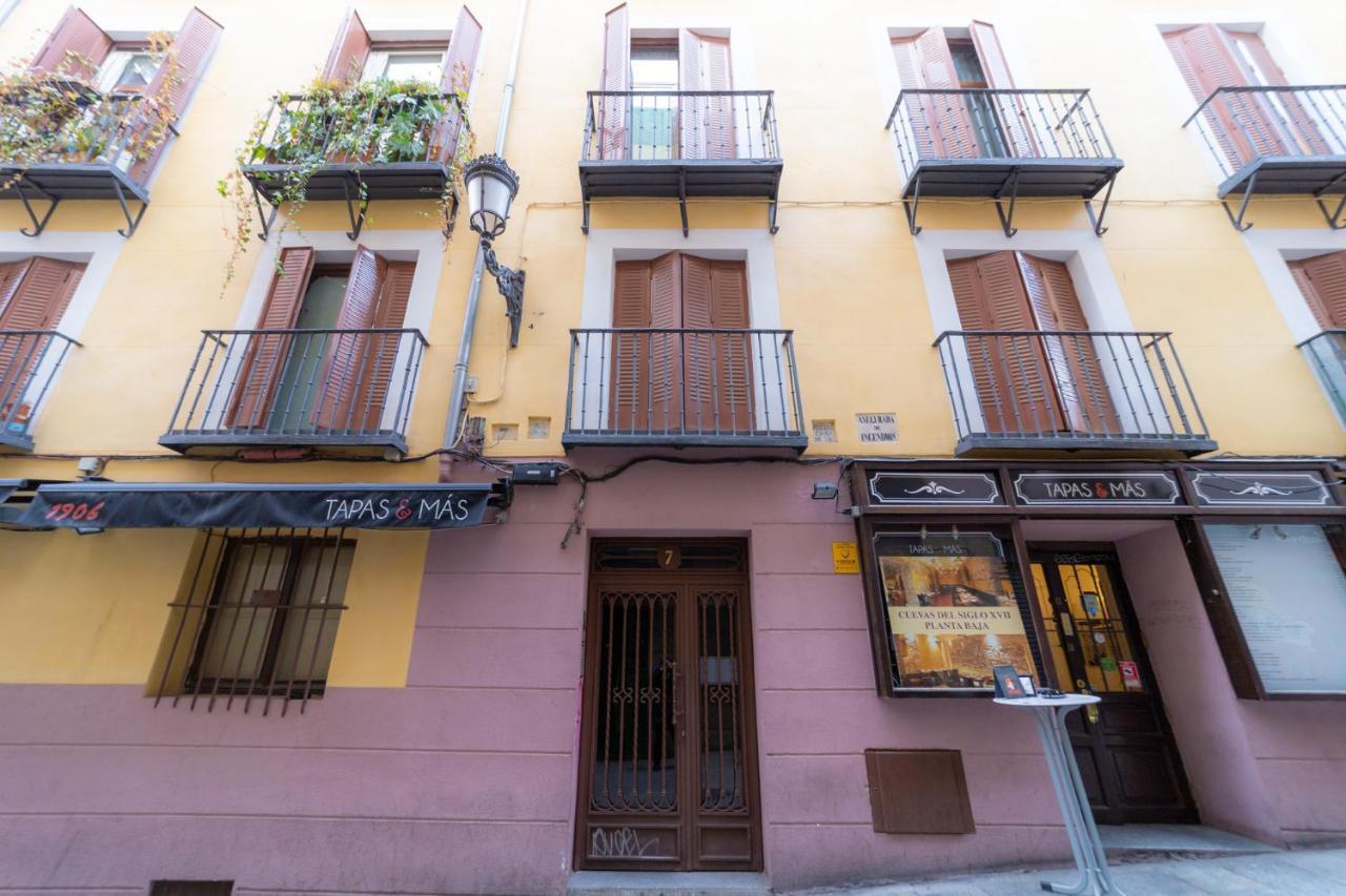 Apartamentos Puerta Del Sol I Madrid Exteriör bild